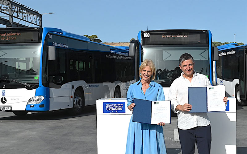 Geolocalización y pago del billete con tarjeta: el autobús urbano en Jerez “alcanza el siglo XXI”