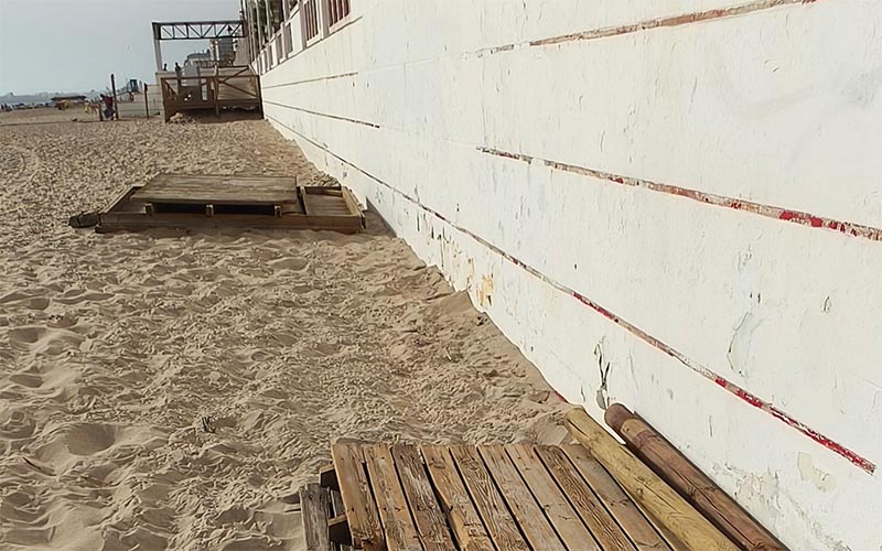 “El lamentable estado de las playas de Cádiz es fiel reflejo de la incapacidad manifiesta de Bruno García para gestionar el día a día de la ciudad”