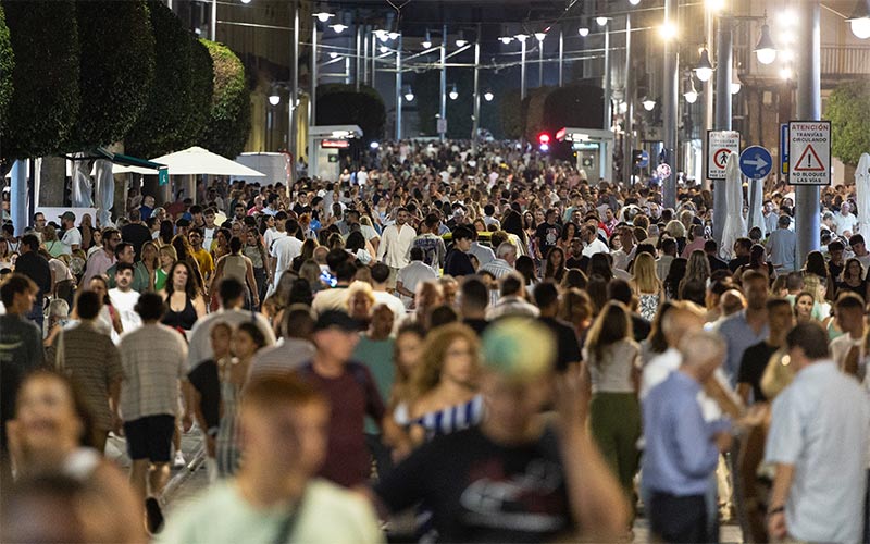 Isleños y visitantes están invitados a vivir este viernes la “experiencia” de la Noche Blanca