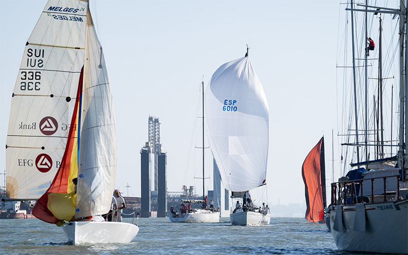 La Semana Náutica de El Puerto alcanza su 55 edición con participación récord y gran nivel