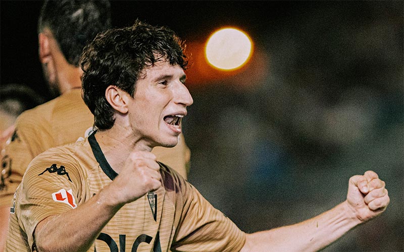 Un Cádiz con reacción salva un empate en Elda