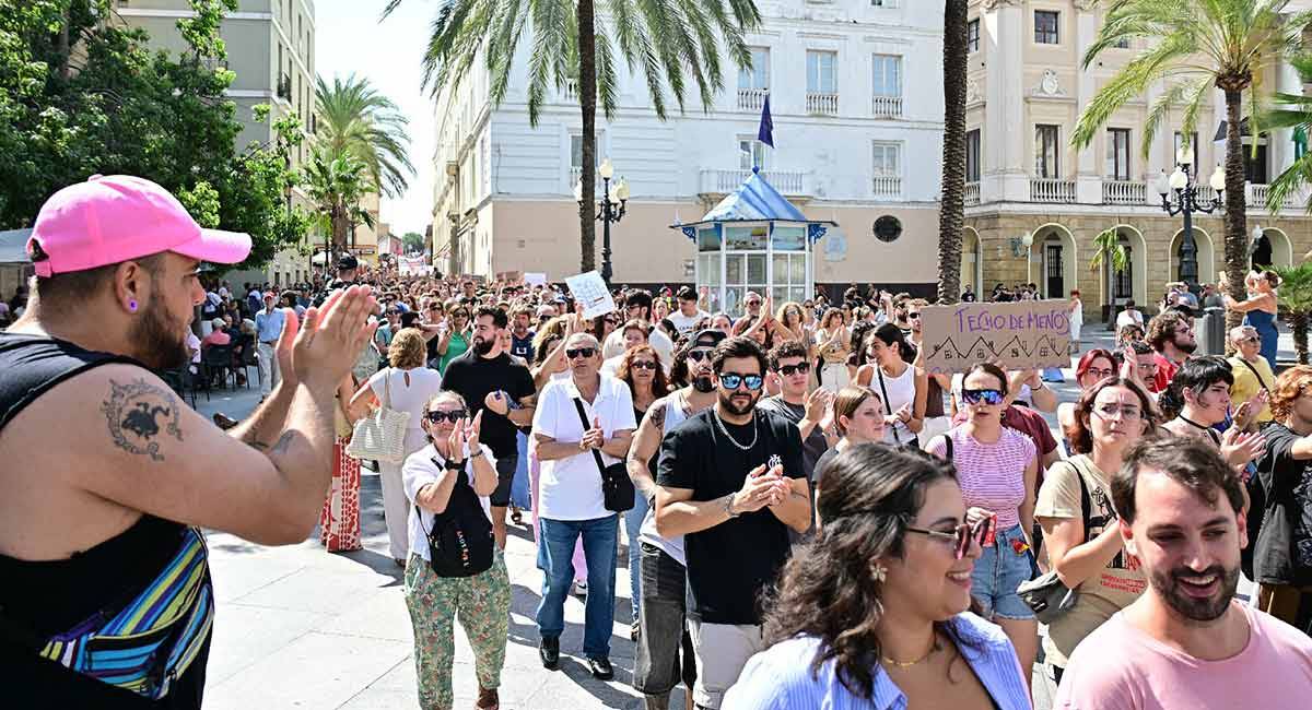 La protesta llegando a San Juan de Dios