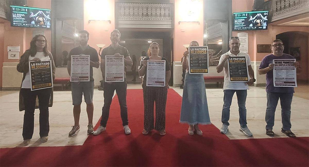 Protesta sindical en el Hall del Falla - UGT
