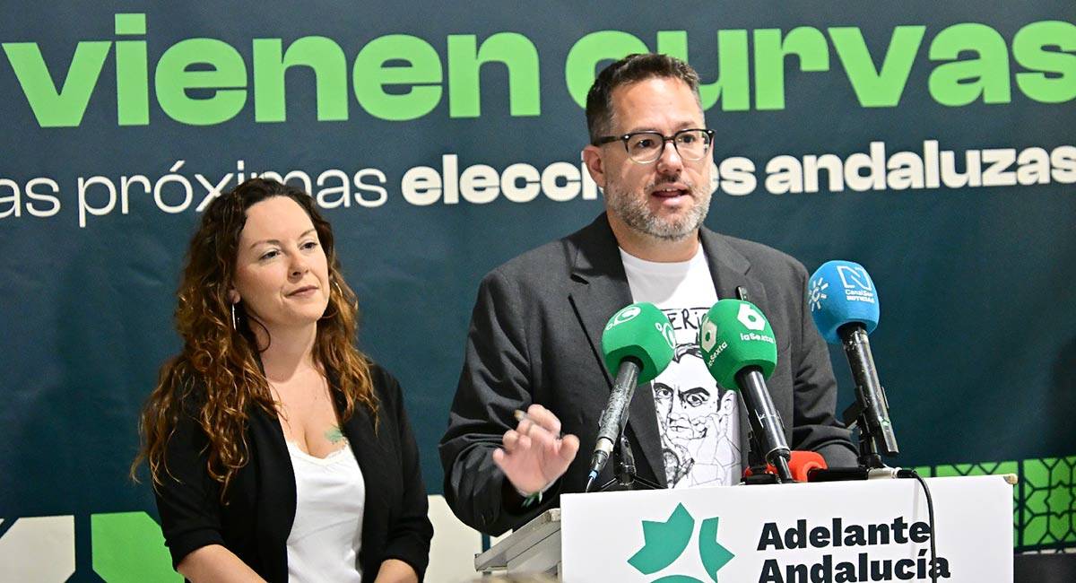 Rueda de prensa en la sede de Adelante en Cádiz - Eulogio García