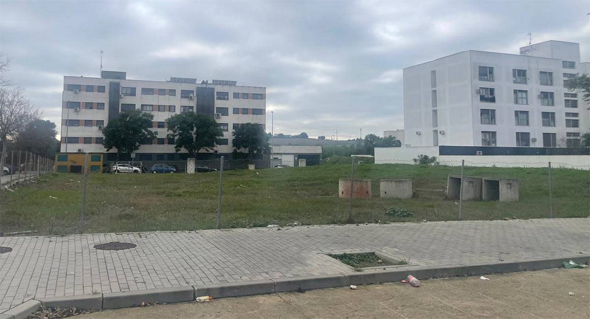 Parcela pública en el sector Guadabajaque a la venta - Junta