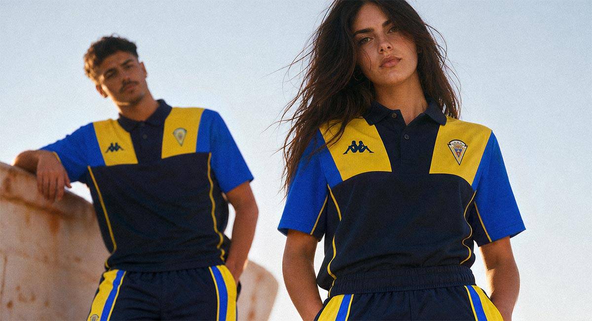 Imagen promocional de las nuevas prendas difundida por el club - Cádiz CF