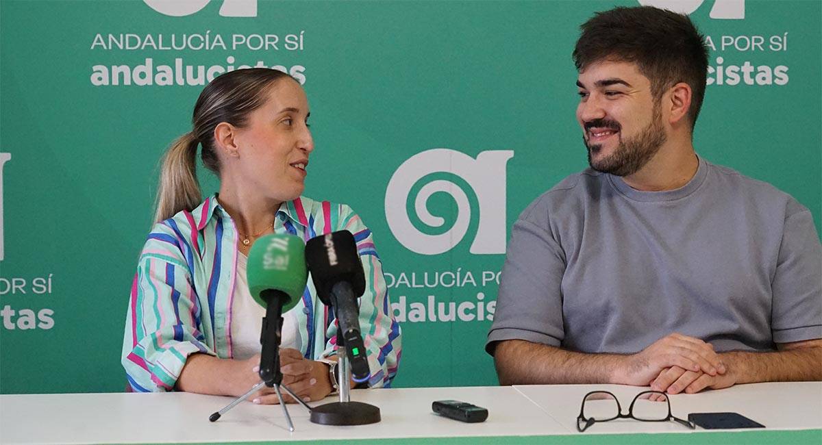 Calvo se despide junto a Fernández - AxSí