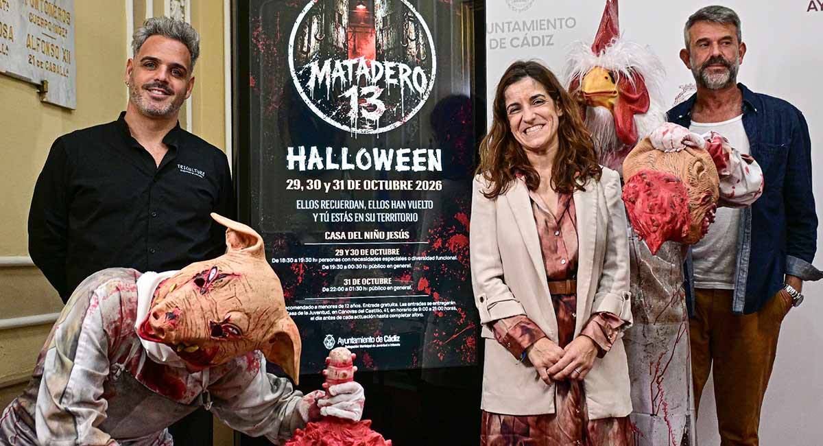 Presentando las actividades junto a la concejala Bazán - Eulogio García