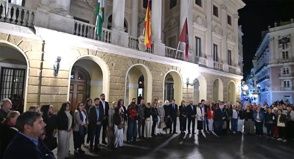 Concentrados en la capital gaditana - Eulogio García